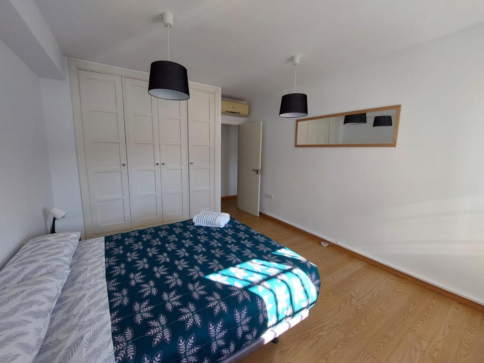 Sirena Center Apartment Севилья Экстерьер фото